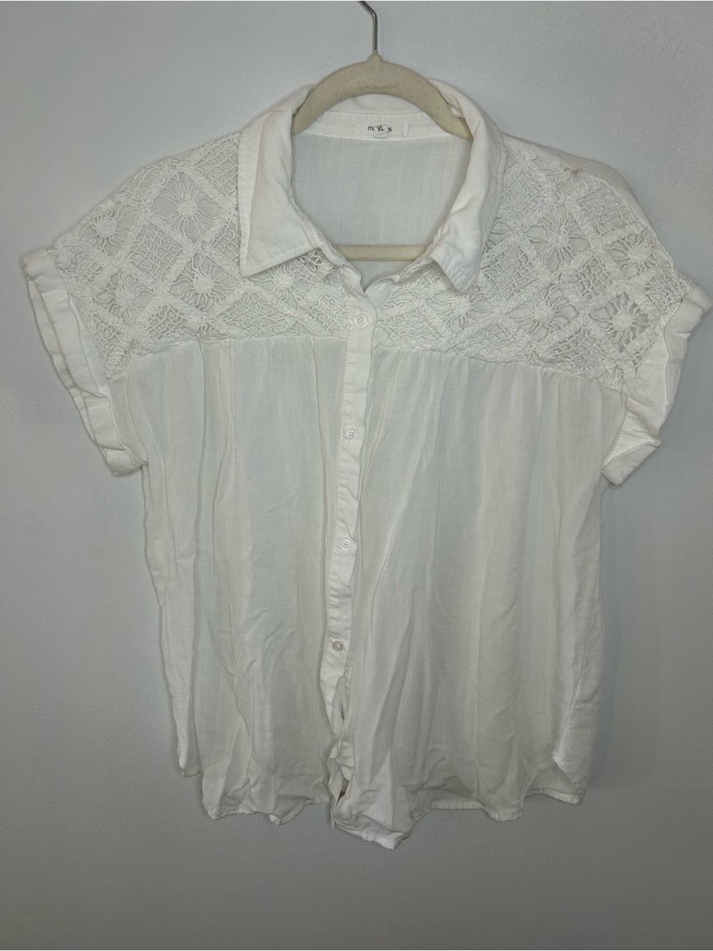 Maurices Crochet Yoke Dolman Short Sleeve Button Up Shirt Size XL